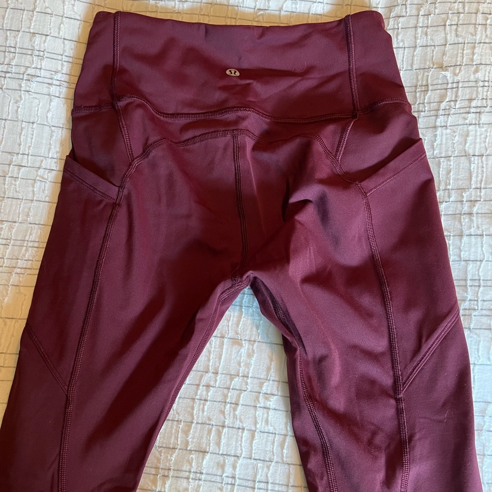 Lululemon Fast and Free High-Rise leggings 25" * Mulled Wine